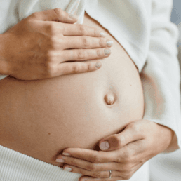 Szkoła Rodzenia z kursem pierwszej pomocy - poród cesarskie cięcie