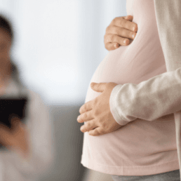 Szkoła Rodzenia z kursem pierwszej pomocy - poród siłami natury